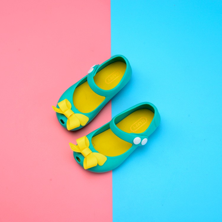 Giày búp bê bằng nhựa PVC mềm đế bằng thời trang mùa hè cho bé gái