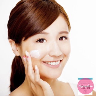 Kem dưỡng sáng da CUREL SENSITIVE