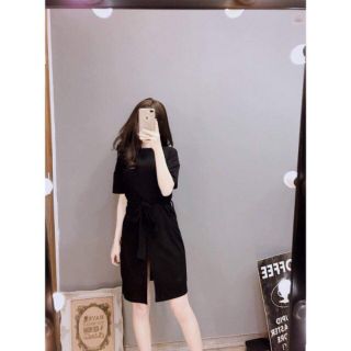 Đầm suôn cột eo