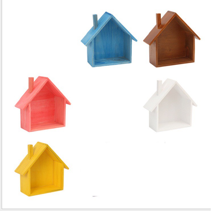 Kệ ngôi nhà gỗ