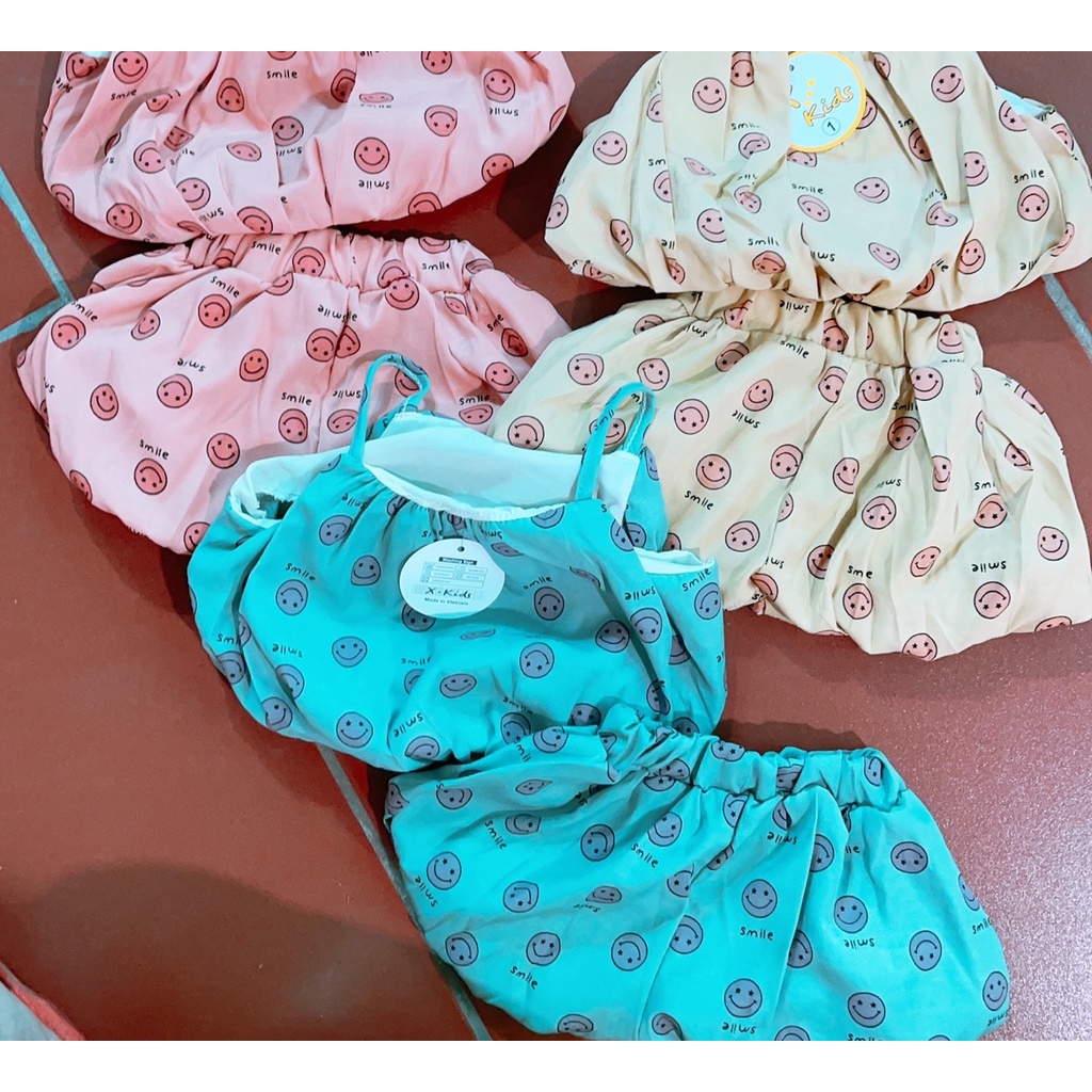 Bộ bé gái 2 dây chát đũi hình mặt cười 3 mầu Hồng, Xanh và Vàng XHN948