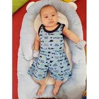 Nệm nằm cho trẻ sơ sinh
