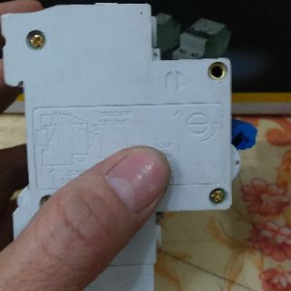 Cầu Dao Tự Động CB DoBo C25 - C63  63A ( Aptomat chống giật - Tự ngắt )