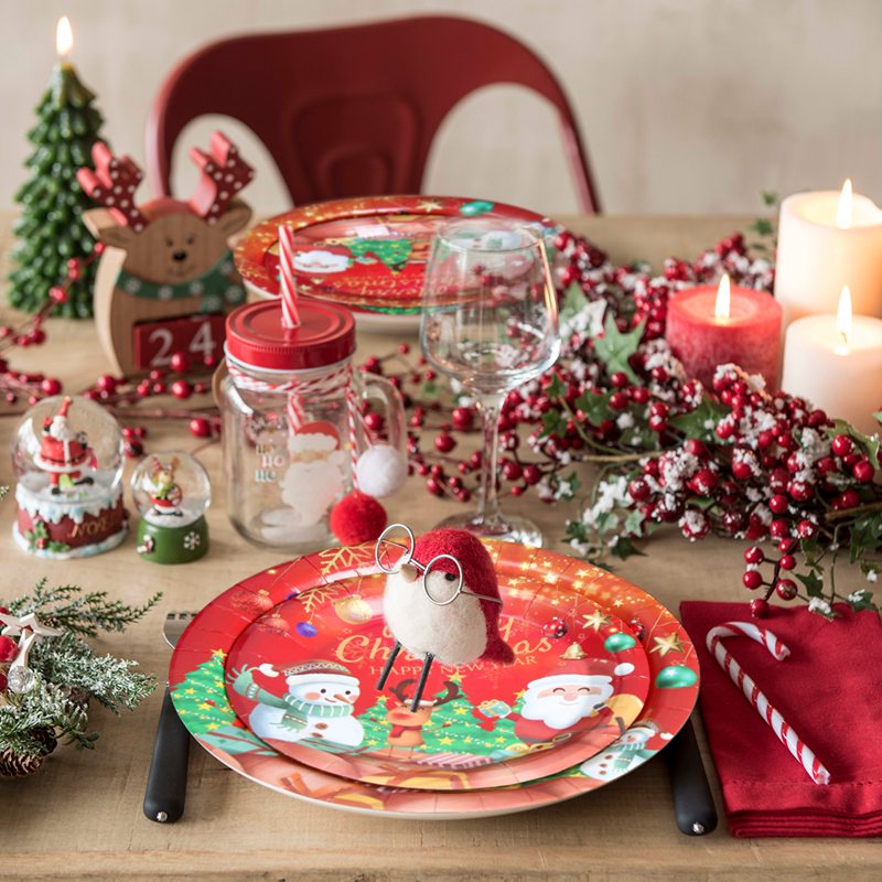 Bộ Cốc Đĩa Dùng Một Lần In Hình Ông Già Noel Màu Đỏ Đen Cổ Điển Dùng Trang Trí Bàn Ăn Dịp Giáng Sinh 2023