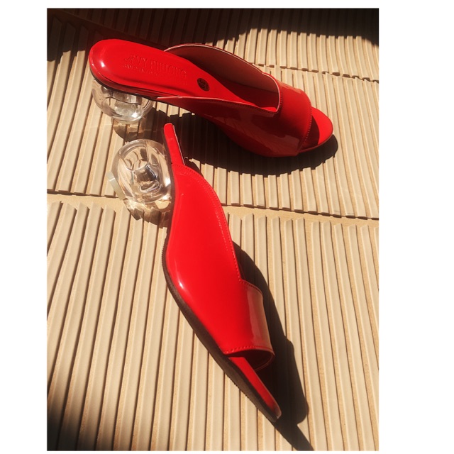 Giày gót trong Ảnh thật