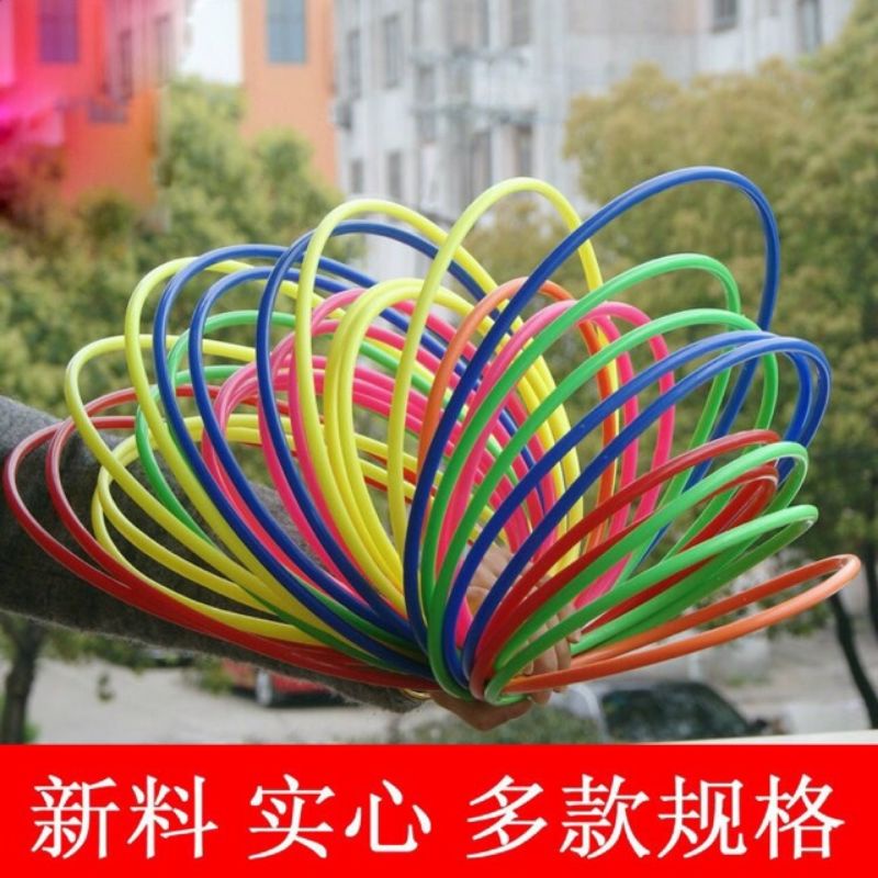 Vòng ném cổ chai, ném xa, ném vận động