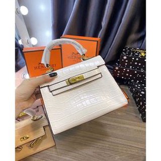 Túi Xách HM Vân Da Rắn Size 20cm 2 màu Đen/Trắng