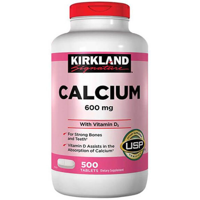 Kirkland Calcium 600mg With Vitamin D3 giúp xương chắc khỏe, chống loãng xương (Chai 500 viên)