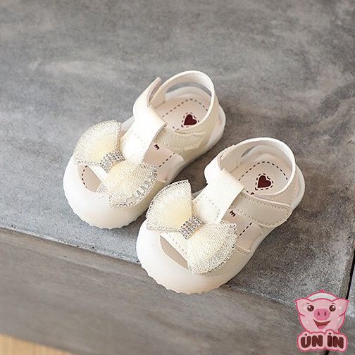 Dép tập đi cho bé gái - Sandal chống vấp cho bé tâp đi Nơ lưới dễ thương đế chống trơn trượt tốt M882