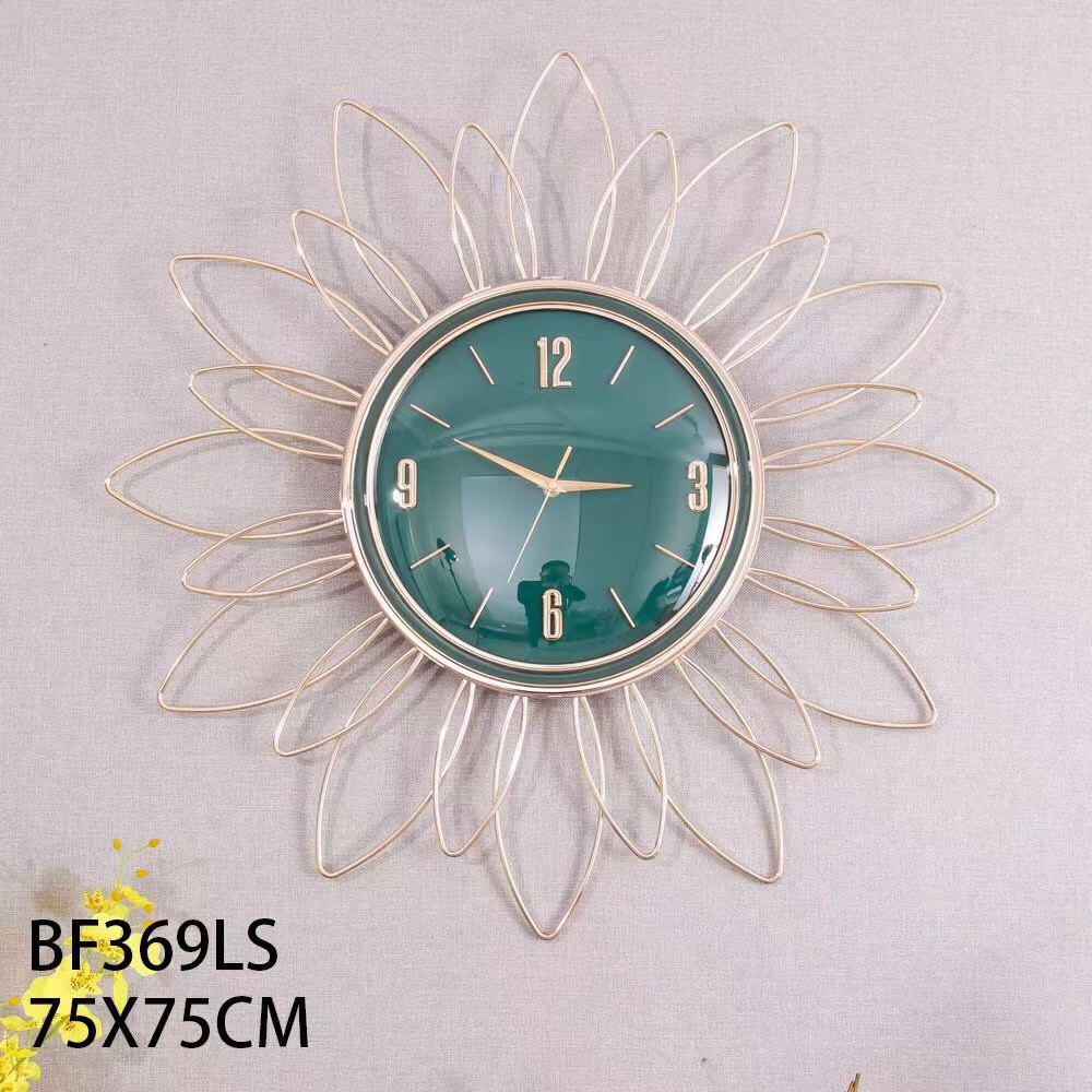 Đồng Hồ Treo Tường Decor Trang Trí Hình Bông Hoa Chất Liệu Inox Mạ Titan Công Nghệ PVD Cao Cấp KD369