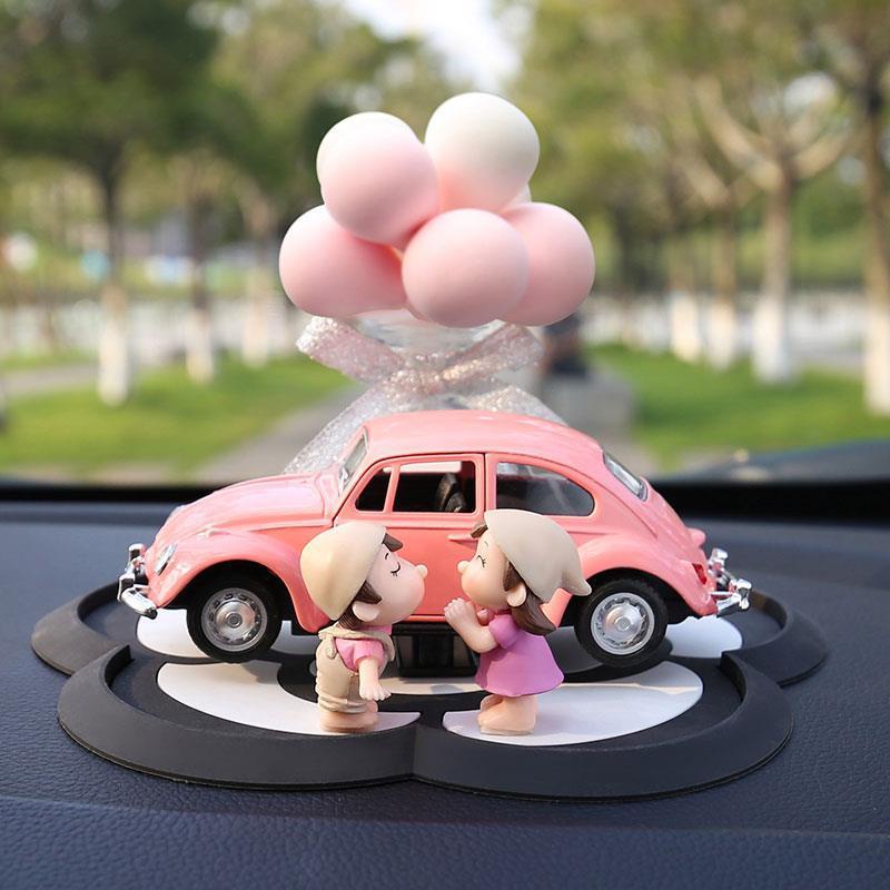 Trang Trí Ô Tô Bàn Làm Việc Phòng Khách Cặp Đôi Nam Nữ Cực Xinh - Phụ Kiện Decor Xe Hơi Hitechlife Cao Cấp Giá Rẻ