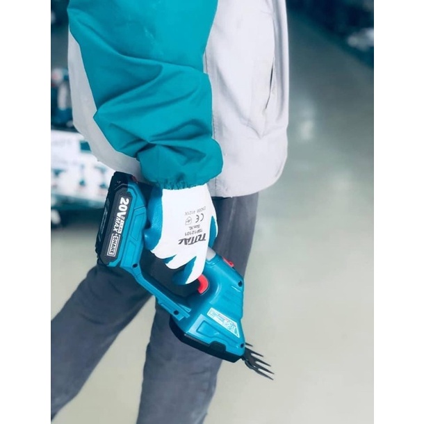 TOTAL Máy cắt hàng rào dùng pin Lithium-Ion 20V TSTLI2001