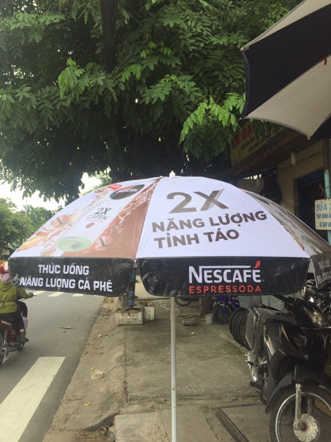 Ô DÙ CAO 2M5 RỘNG 2M4 HÀNG QUẢNG CÁO TỪ CÁC HÃNG NƯỚC NGỌT