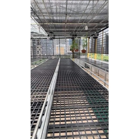 Sàn nhựa đen 95*95 cm lót sàn, làm giá đỡ kê lan