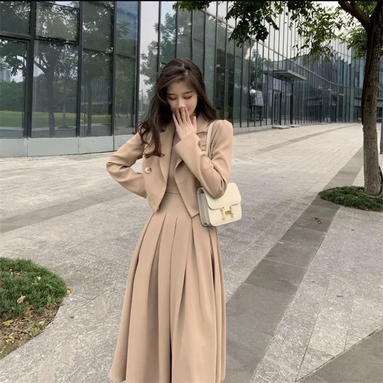 Đầm hai dây phong cách Pháp thời trang mùa thu năm 2021 cho nữ | BigBuy360 - bigbuy360.vn