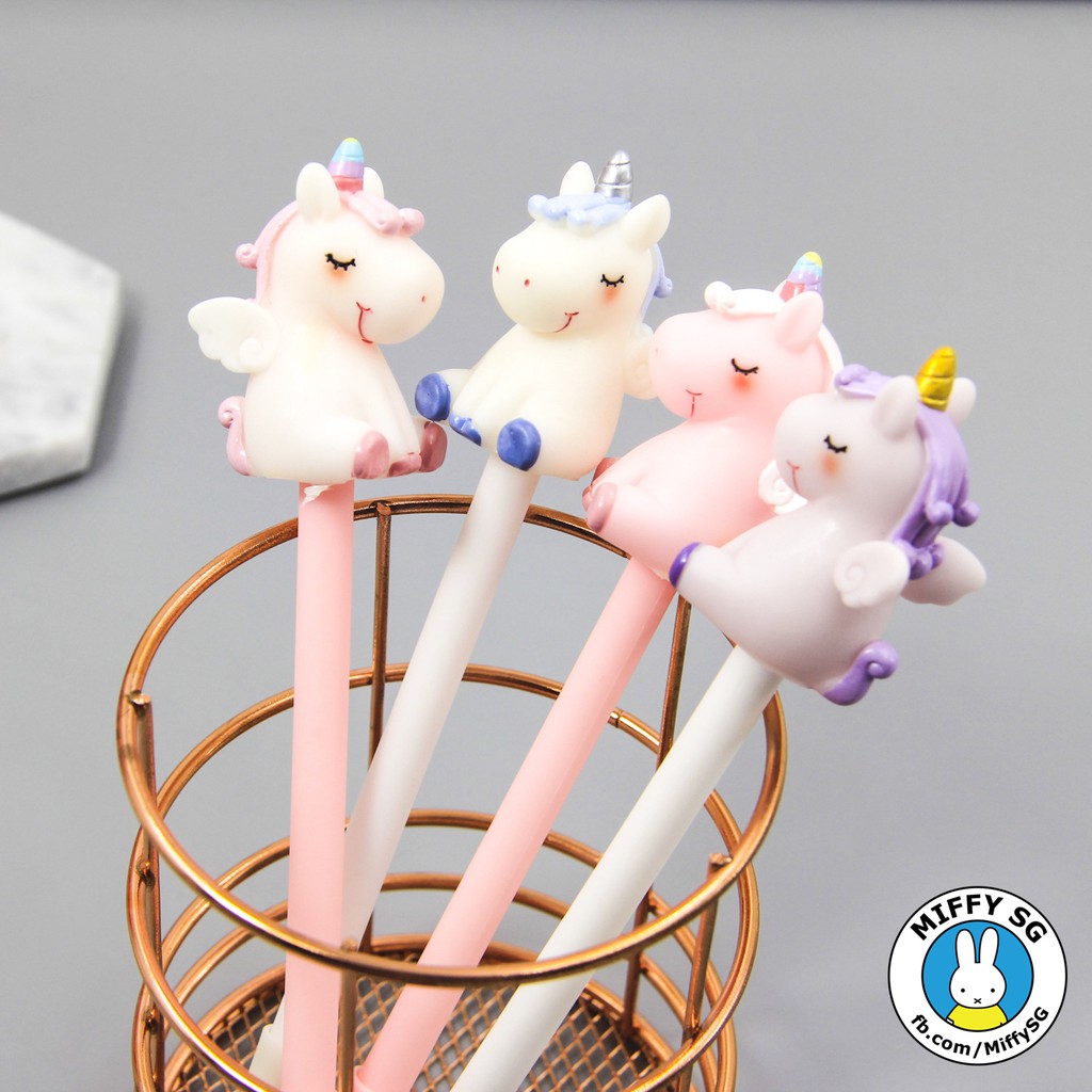 Bút viết nước Unicorn