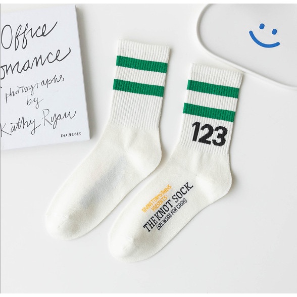 Vớ Tất cổ cao UNISSEX số 123  phong cách thể thao, đường phố, năng động.