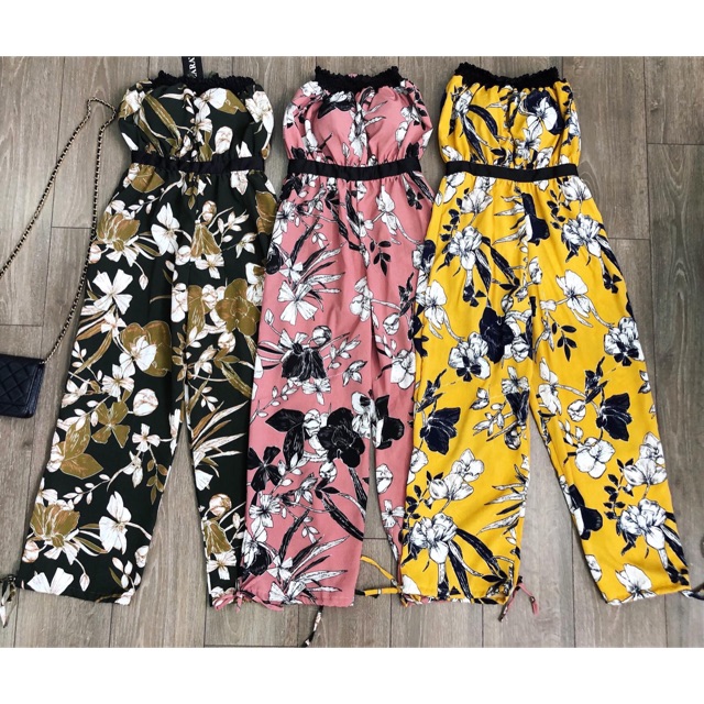 JUMPSUIT HOA ỐNG NHÚN BO