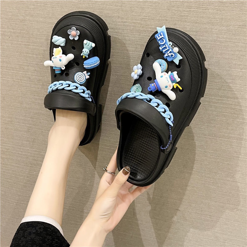 Dép Sandal Đế Dày Đục Lỗ Chống Trượt Họa Tiết Hoạt Hình Dễ Thương Thời Trang Mùa Hè Cho Nữ