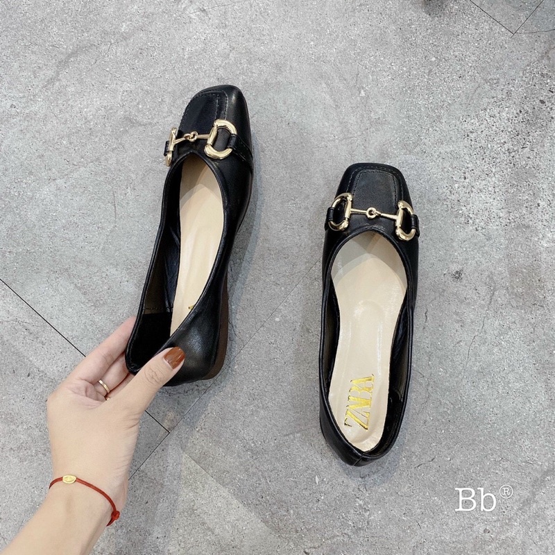 HÀNG CÓ SẴN GIÀY BÚP BÊ