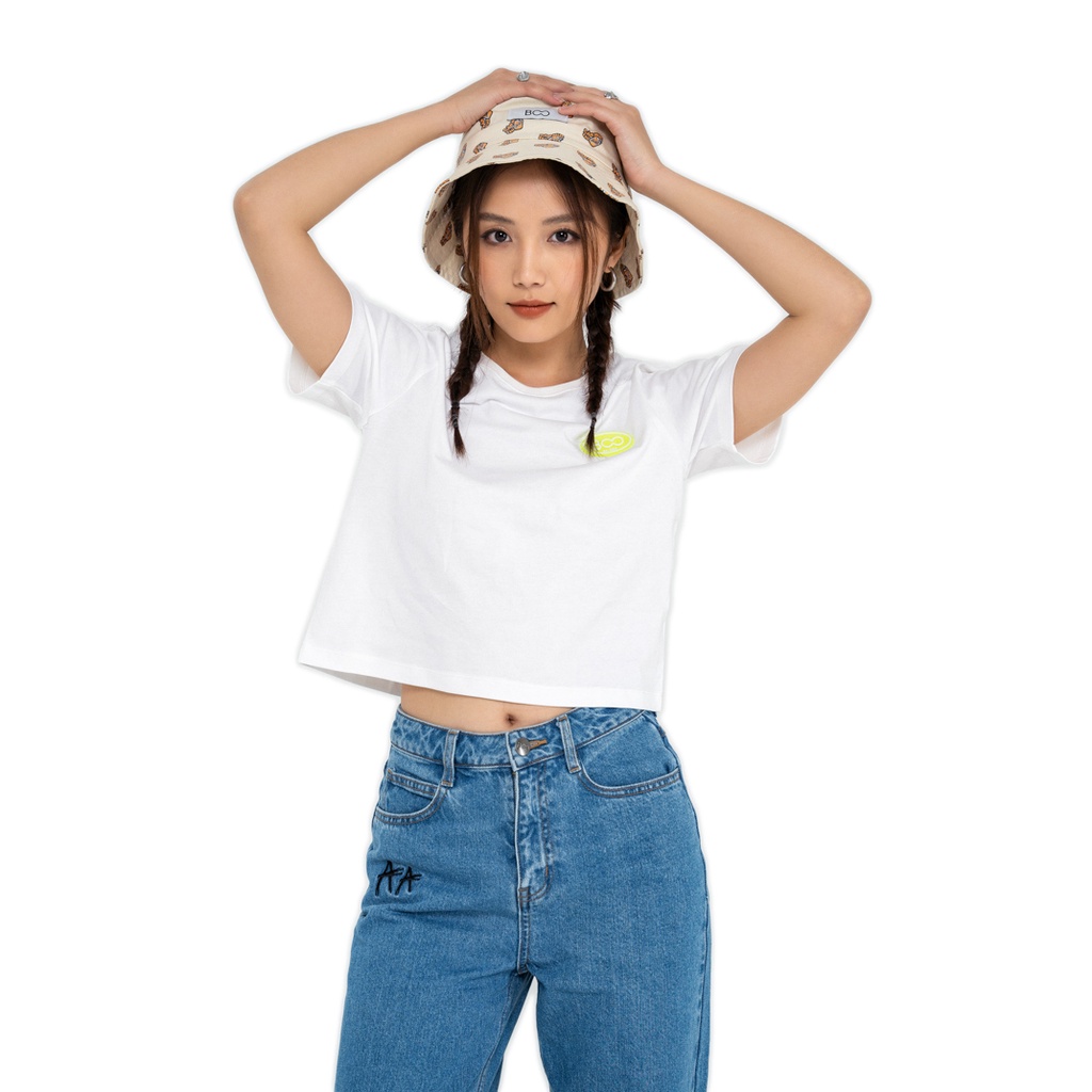 Áo Thun BOO Croptop Nữ Dáng Rộng Vải Cotton Cao Cấp Đính Patch Boo