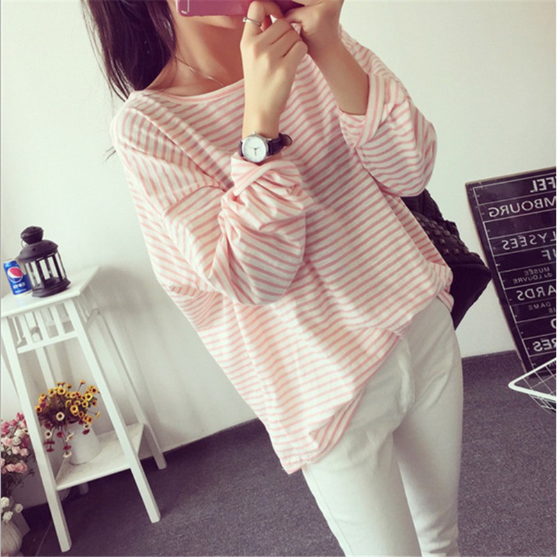 Áo form rộng dài tay họa tiết sọc ngang trẻ trung dành cho nữ