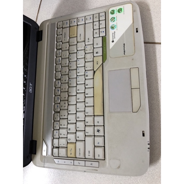 Bán xác máy tính acer
