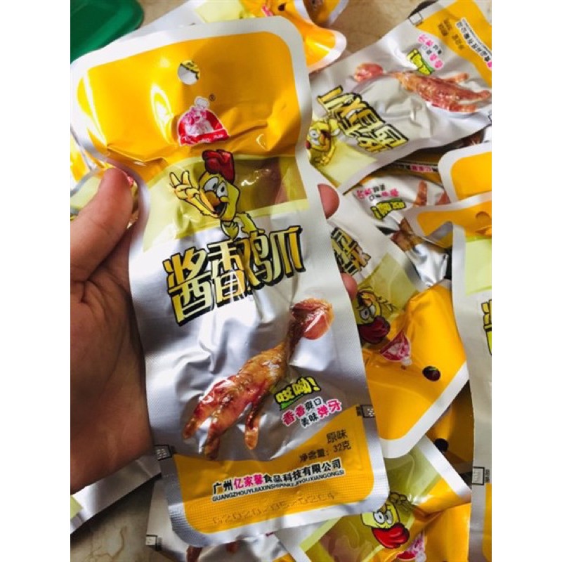 CHÂN GÀ CAY TỨ XUYÊN TẨM MẬT ONG