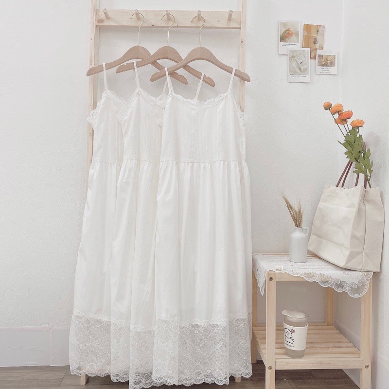 Váy 2 dây mãi ren trắng 🌊