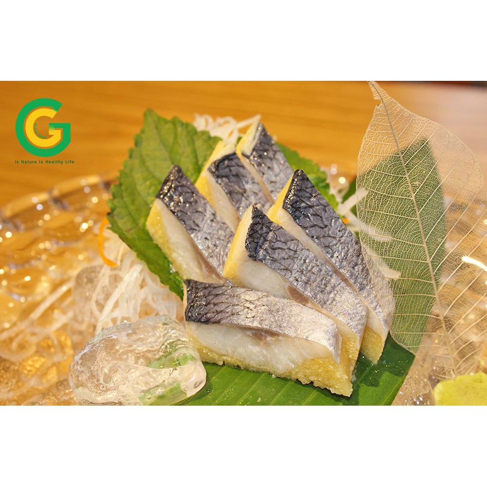Cá Trích Ép Trứng Vàng Vị Truyền Thống Green Good Chuyên Sushi, Sashimi