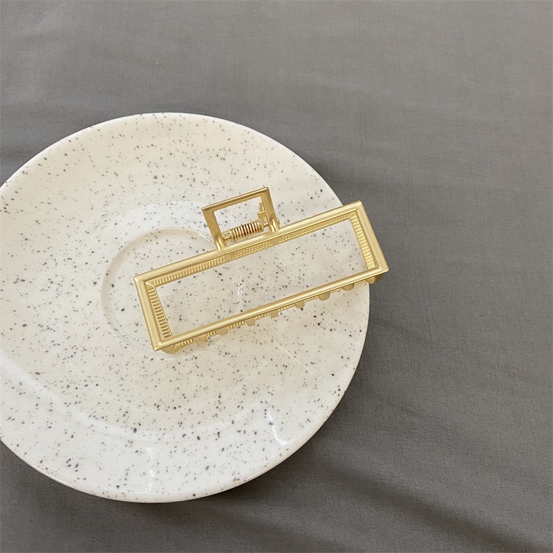 Kẹp Tóc Hình Bướm Bằng Kim Loại Thanh Lịch