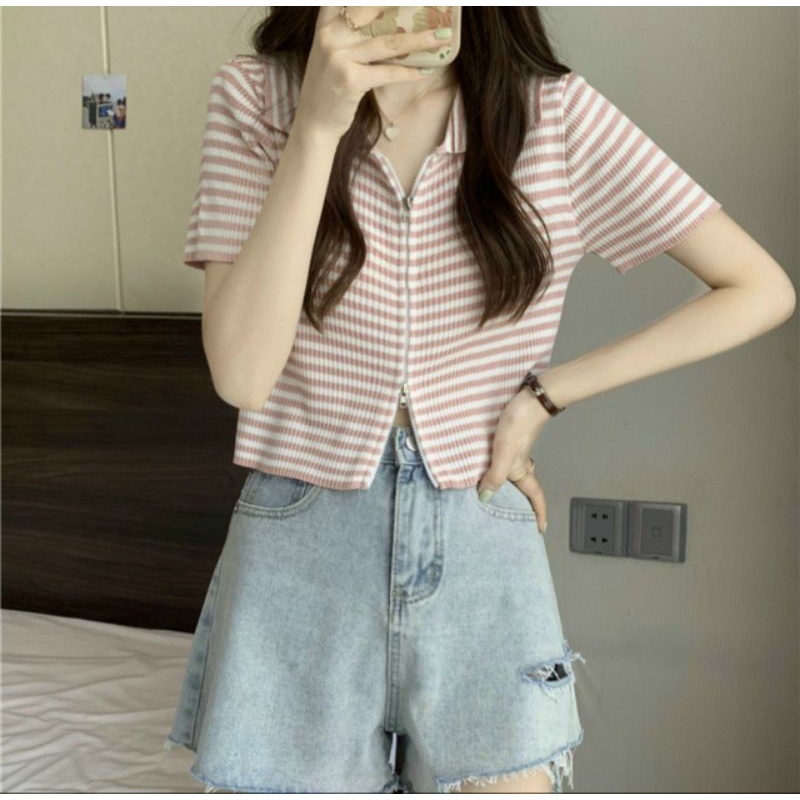 Áo croptop sọc cổ bẻ zip kéo (A15