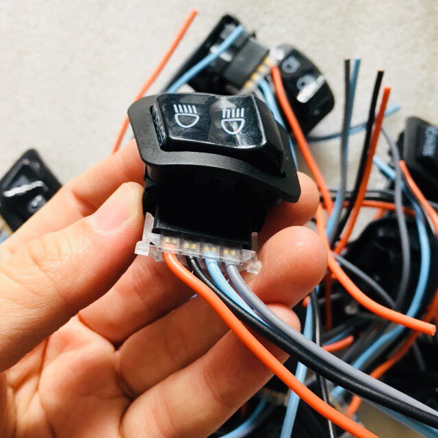 Công Tắc Passing Gắn Chế Xe Máy