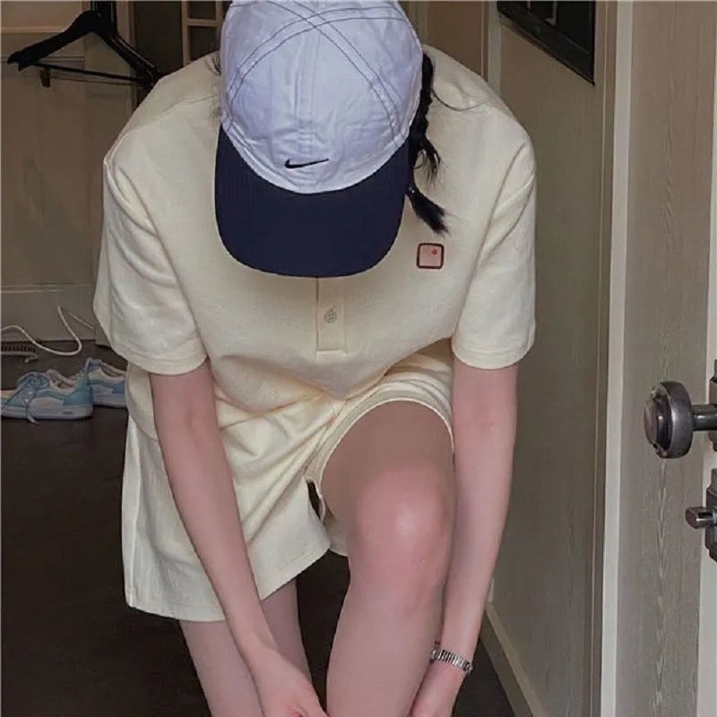 Set Đồ Thể Thao áo polo Tay Ngắn Dáng Rộng Phối Quần Short Thời Trang Cá Tính Cho Nữ