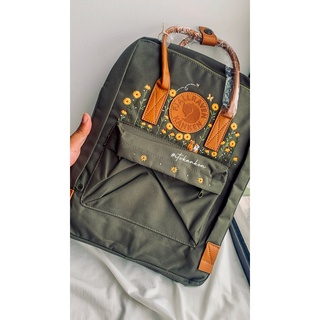 Balo Kanken Quai Da Size Đi Học Thêu Tay (Thêu Tên + Tặng Set Pin Cài Balo)