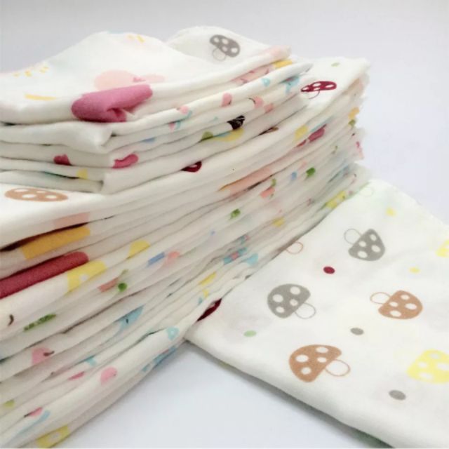 Combo khăn lau hạ sốt Dolphin xô sữa 3 lớp xuất nhật 30×30 dành cho trẻ 0M+ 3M+ an toàn cho trẻ sơ sinh