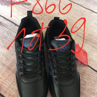 Giày thể thao 260k