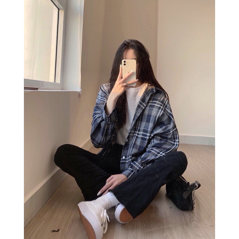 Áo sơmi sọc xanh đen