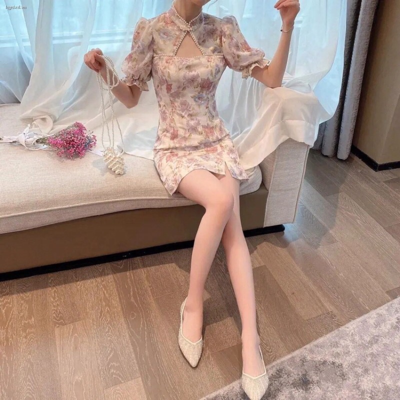 Sườn xám cách tân