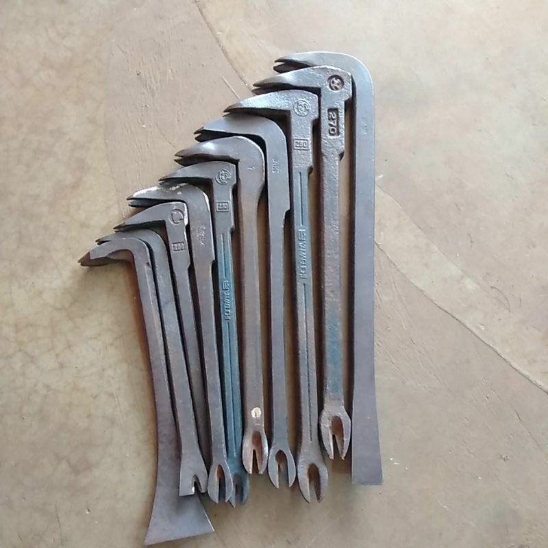 Cây nhổ đinh 30cm nhật bãi