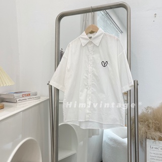 Áo sơ mi cộc tay basic thêu tim ngực