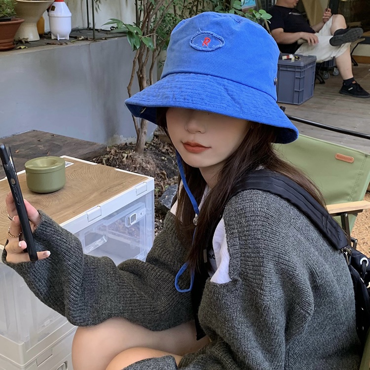 Mũ denim MG STUDIO thêu chữ R độc đáo