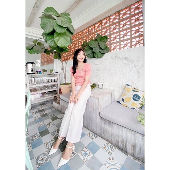 Áo kiểu dễ mặc tôn dáng đi chơi hay công sở đều hợp thời trang GEM.VN - GEM Fashion
