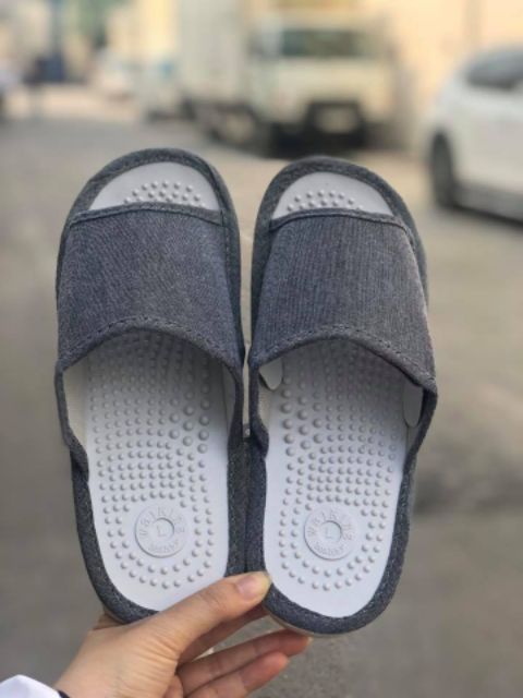 Dép đi trong nhà massage Nhật Bản