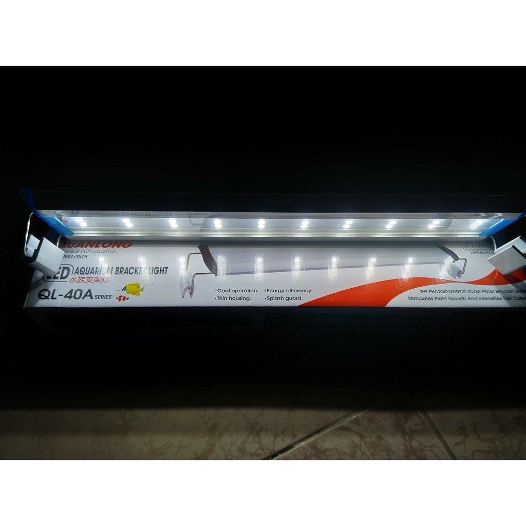 Đèn Led trắng và màu QUANLONG 30cm, phiên bản cải tiến.