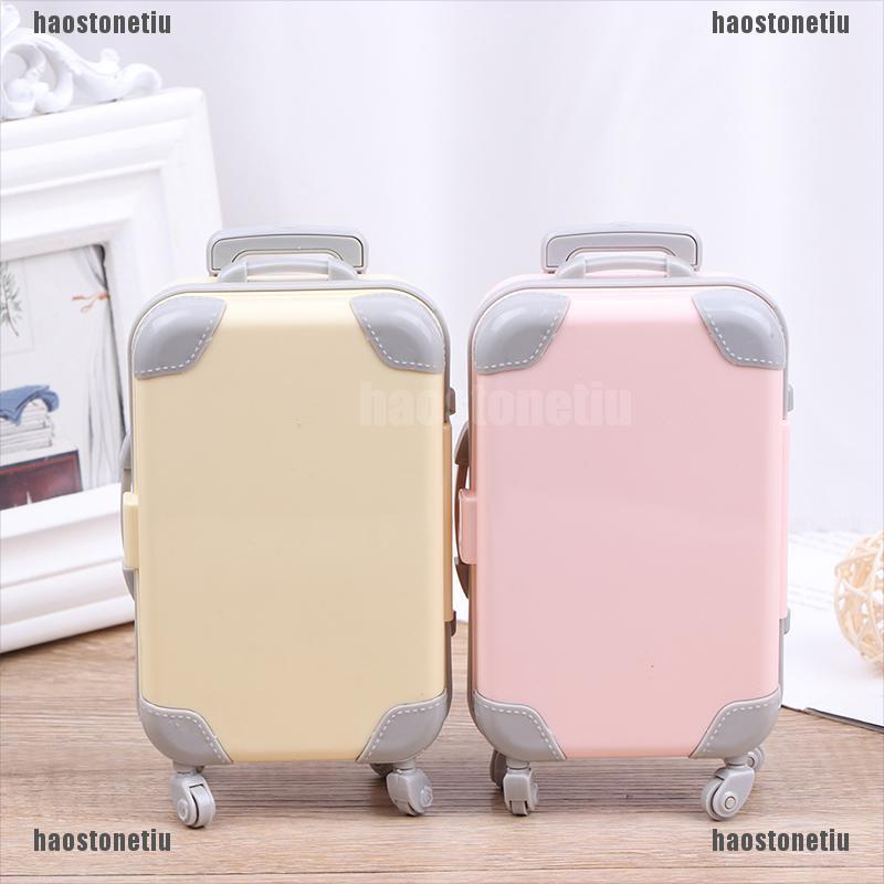 Mô hình vali mini bằng nhựa dùng trang trí nhà búp bê