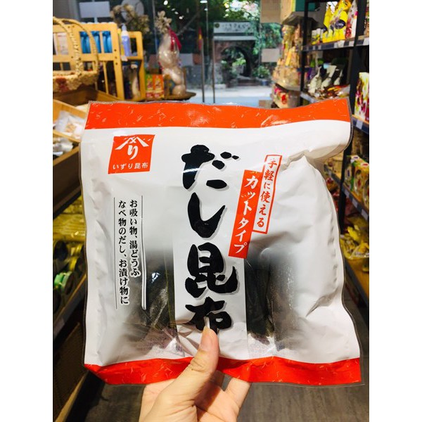TẢO BẸ KOMBU 35GR - HÀNG NHẬT NỘI ĐỊA, giàu dinh dưỡng dùng để nấu canh hoặc nước dùng daishi cho bé