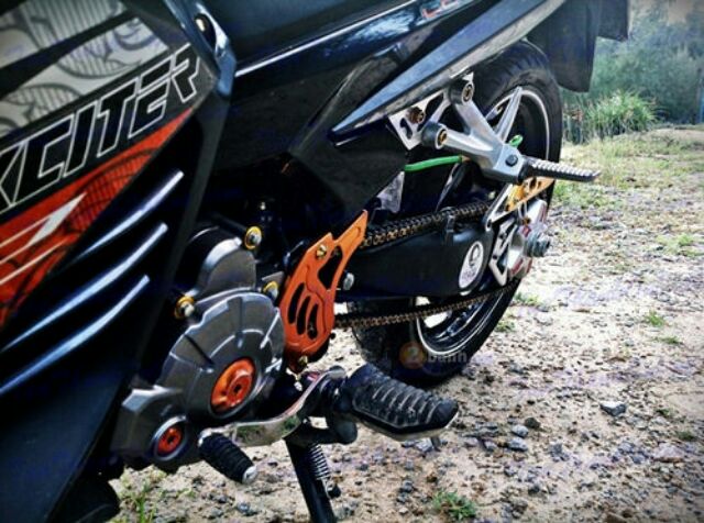 Gác chân Raider gắn EX 135 EX 150