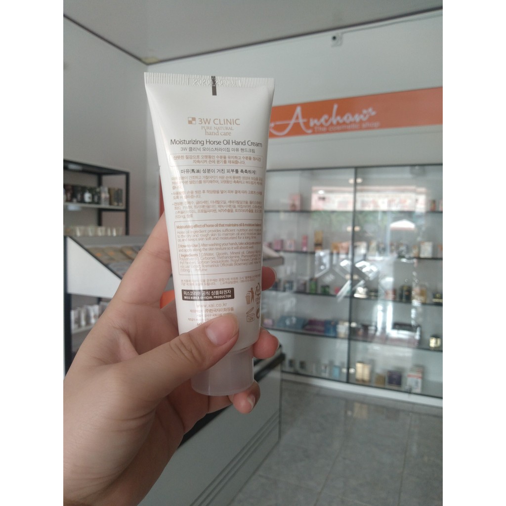 KEM DƯỠNG DA TAY 3W CLINIC SNAIL HAND CREAM