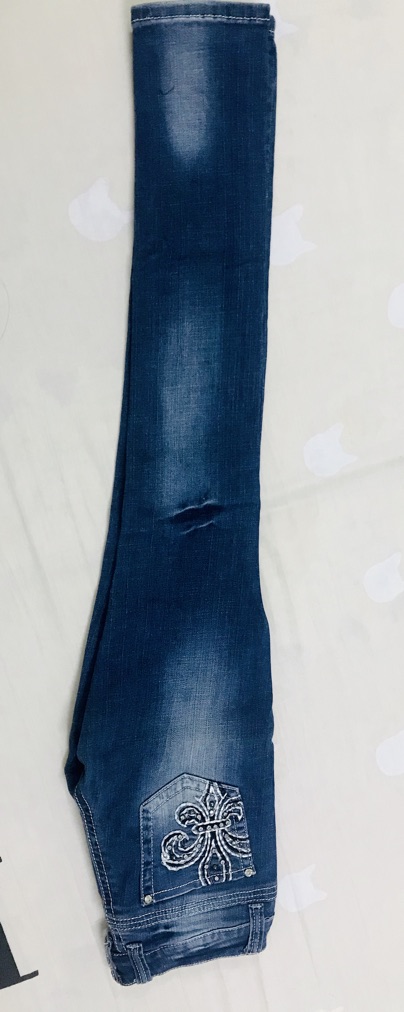 Thanh lý jean Love Culture - hang Auth